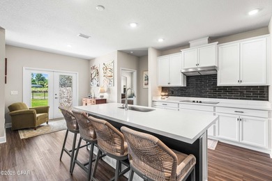 Golf Course Living at Its Finest -- 4BR/3BA on the Green in - photo 5