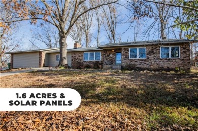 Lake Home For Sale in Rogers, Arkansas