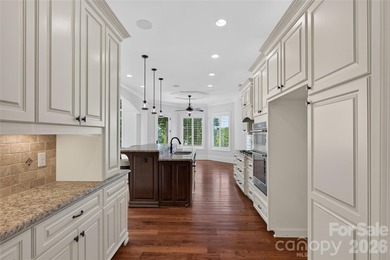 LAKEFRONT LUXURY | BIG WATER VIEWS | PRIVATE COVERED DOCK | - photo 11