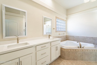 Completely remodeled luxury home tucked into a quiet cul-de-sac - photo 16