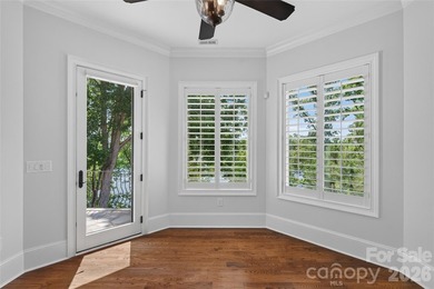 LAKEFRONT LUXURY | BIG WATER VIEWS | PRIVATE COVERED DOCK | - photo 17