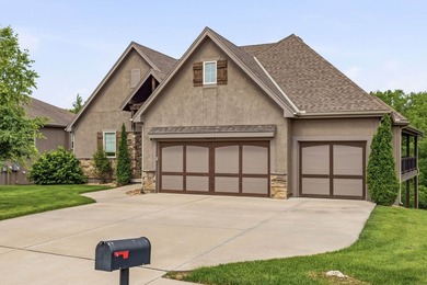 Welcome to this stunning 3-bedroom, 2.5-bath, reverse 1.5 ranch - photo 8