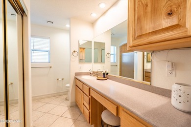 Completely remodeled luxury home tucked into a quiet cul-de-sac - photo 23