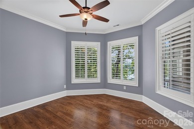 LAKEFRONT LUXURY | BIG WATER VIEWS | PRIVATE COVERED DOCK | - photo 29