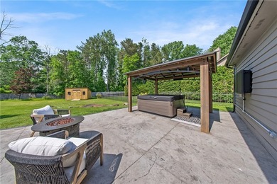 Welcome to 25 Country Wood Landing, where luxury, craftsmanship - photo 43