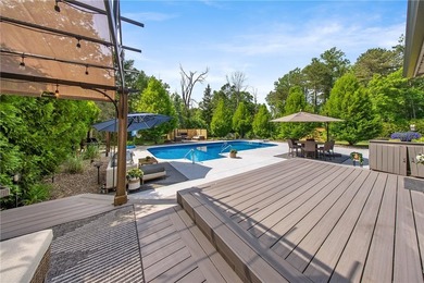 Welcome to 25 Country Wood Landing, where luxury, craftsmanship - photo 44