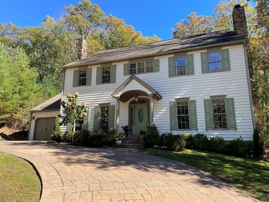 Chatham Lake Home For Sale in Daniels West Virginia