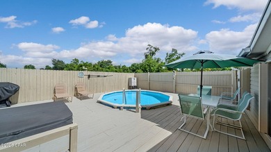 Welcome home to this beautifully updated 3-bedroom, 2-bath - photo 4