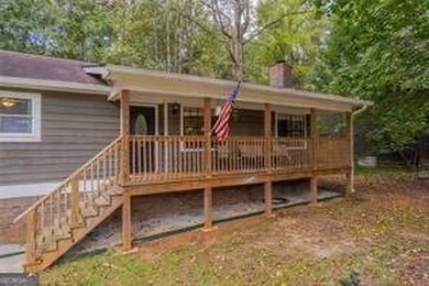 Nestled on a level lot just over half an acre, this beautifully - photo 6