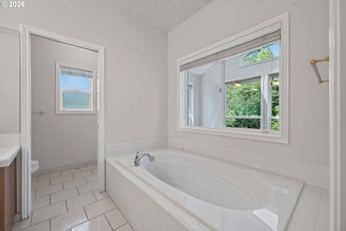 Quality Built Custom one-level home that backs to Kelly Creek - photo 27