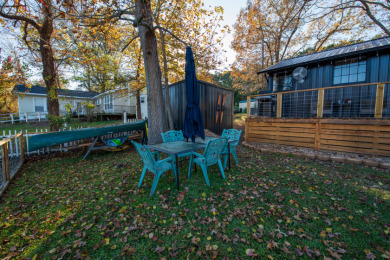 Glass Club Updated Cabin - photo 26