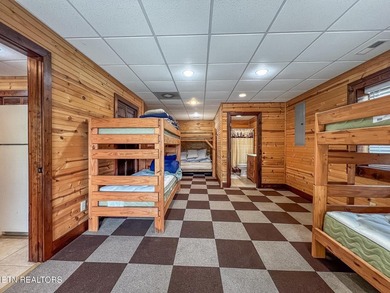 YOUR SECOND CHANCE! (Buyer's financing fell through) Some - photo 43