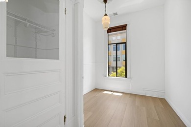 Experience timeless San Francisco living in this exceptional 2 - photo 15
