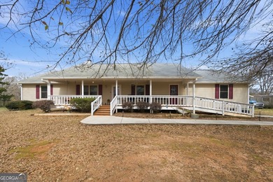 Cole Reservoir Home For Sale in Locust Grove Georgia