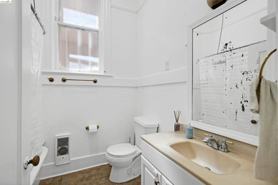 Experience timeless San Francisco living in this exceptional 2 - photo 46