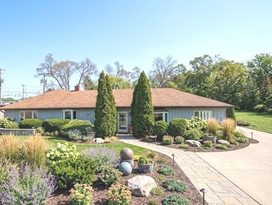 (private lake, pond, creek) Home Active Under Contract in Palatine Illinois