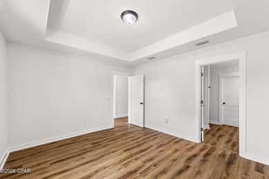 Qualified buyers may receive up to $10,000 in seller concessions - photo 4