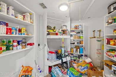 -SELLER MOTIVATED TO SELL- Private Estate Living with Room to - photo 17