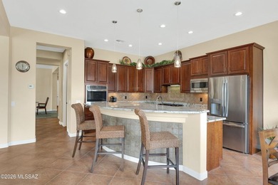 Exquisite Sonoran in the Preserve of SaddleBrooke on elevated - photo 21