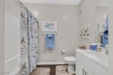 Beautiful 2-bedroom top-floor condo in Age-Restricted Terra