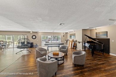 -SELLER MOTIVATED TO SELL- Private Estate Living with Room to - photo 23