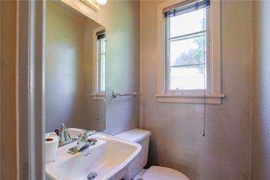 Welcome to 33 Irving Rd! This colonial in the heart of Brighton - photo 25
