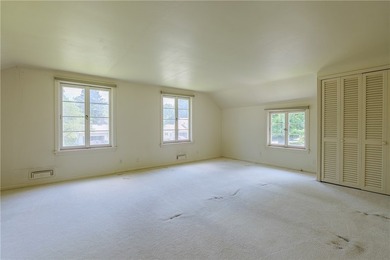 Welcome to 33 Irving Rd! This colonial in the heart of Brighton - photo 26