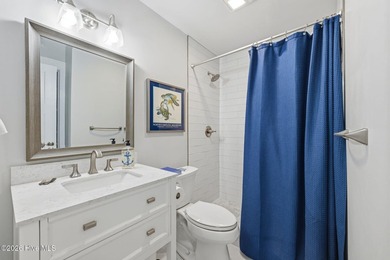 Spectacular Waterfront Townhome with Boat Slip! Enjoy the - photo 26