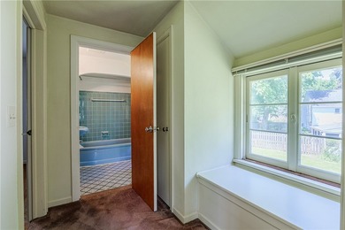 Welcome to 33 Irving Rd! This colonial in the heart of Brighton - photo 28