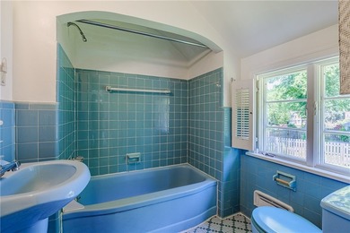 Welcome to 33 Irving Rd! This colonial in the heart of Brighton - photo 29