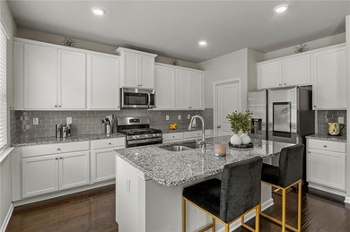 BACK ON THE MARKET! Seller is offering a reduced price on this - photo 9