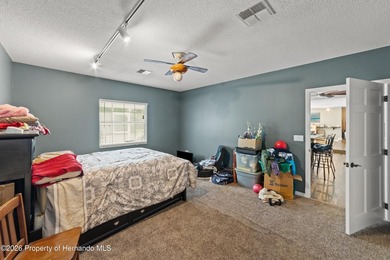-SELLER MOTIVATED TO SELL- Private Estate Living with Room to - photo 33