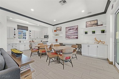 Beautiful 2-bedroom top-floor condo in Age-Restricted Terra