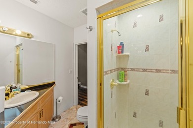 -SELLER MOTIVATED TO SELL- Private Estate Living with Room to - photo 36