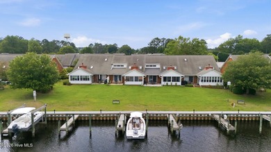 Spectacular Waterfront Townhome with Boat Slip! Enjoy the - photo 40