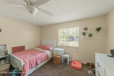 -SELLER MOTIVATED TO SELL- Private Estate Living with Room to - photo 41