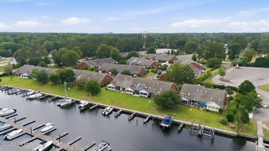 Spectacular Waterfront Townhome with Boat Slip! Enjoy the - photo 42
