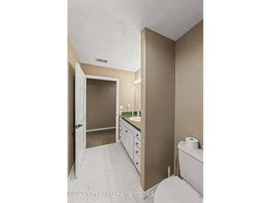 -SELLER MOTIVATED TO SELL- Private Estate Living with Room to - photo 44
