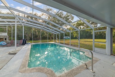 -SELLER MOTIVATED TO SELL- Private Estate Living with Room to - photo 48