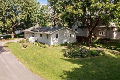 Pristinely quiet, walkable to private beach, restaurants, Lord - photo 8