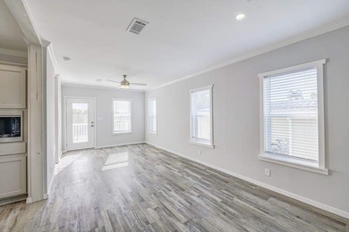This beautifully crafted 1056 square feet manufactured home - photo 12
