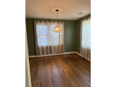 SELLER SAYS SELL!! NEW ROOF, NEW HVAC with NEW DUCTWORK-- heavy - photo 14