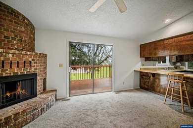 Accepted Offer with Contingencies. Lovely home with attention to - photo 15
