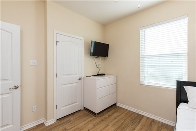 Owner Financing Option! Nemo Cay Resort Townhomes, close to the - photo 16
