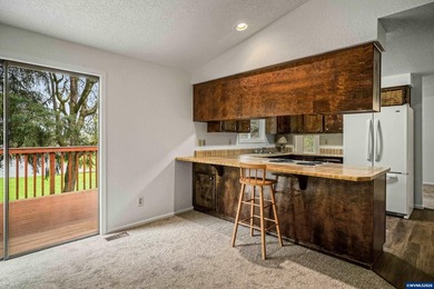 Accepted Offer with Contingencies. Lovely home with attention to - photo 16