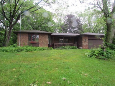 452 Carlsam Dr - photo 1