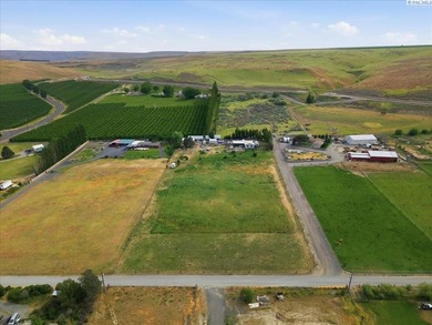 MLS# 292953 Private 5-acre rural retreat, sweeping river views - photo 5