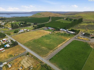 MLS# 292953 Private 5-acre rural retreat, sweeping river views - photo 6