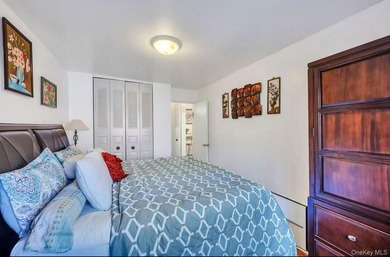One of the best north flushing manor condominium ,built in 1986 - photo 7