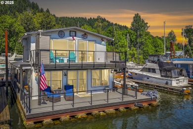 Lake Home For Sale in Portland, Oregon